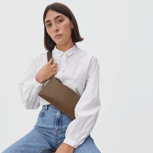Everlane Leather Sling Bag in Dark Olive